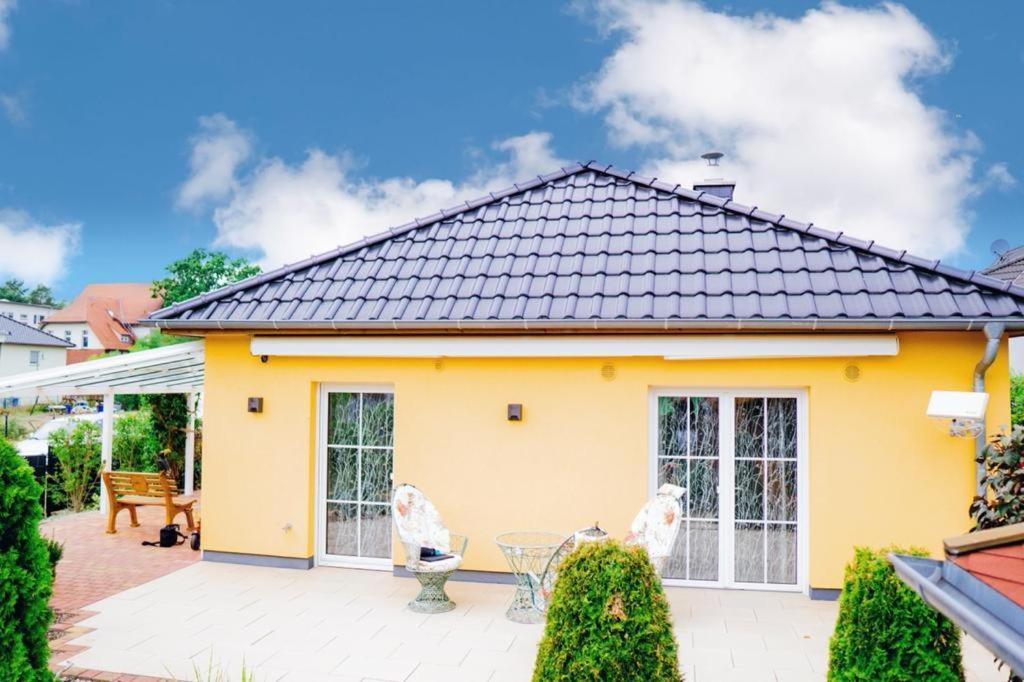 Haeuschen Am Waldrand Villa ทอยพิทซ์ ภายนอก รูปภาพ