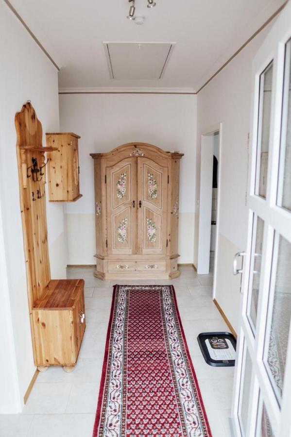 Haeuschen Am Waldrand Villa ทอยพิทซ์ ภายนอก รูปภาพ
